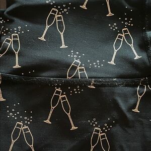 Beyond Yoga Leggings 🥂